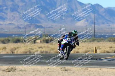 media/Jan-12-2025-CVMA (Sun) [[be1d2b16e3]]/Race 2-Supersport Middleweight/